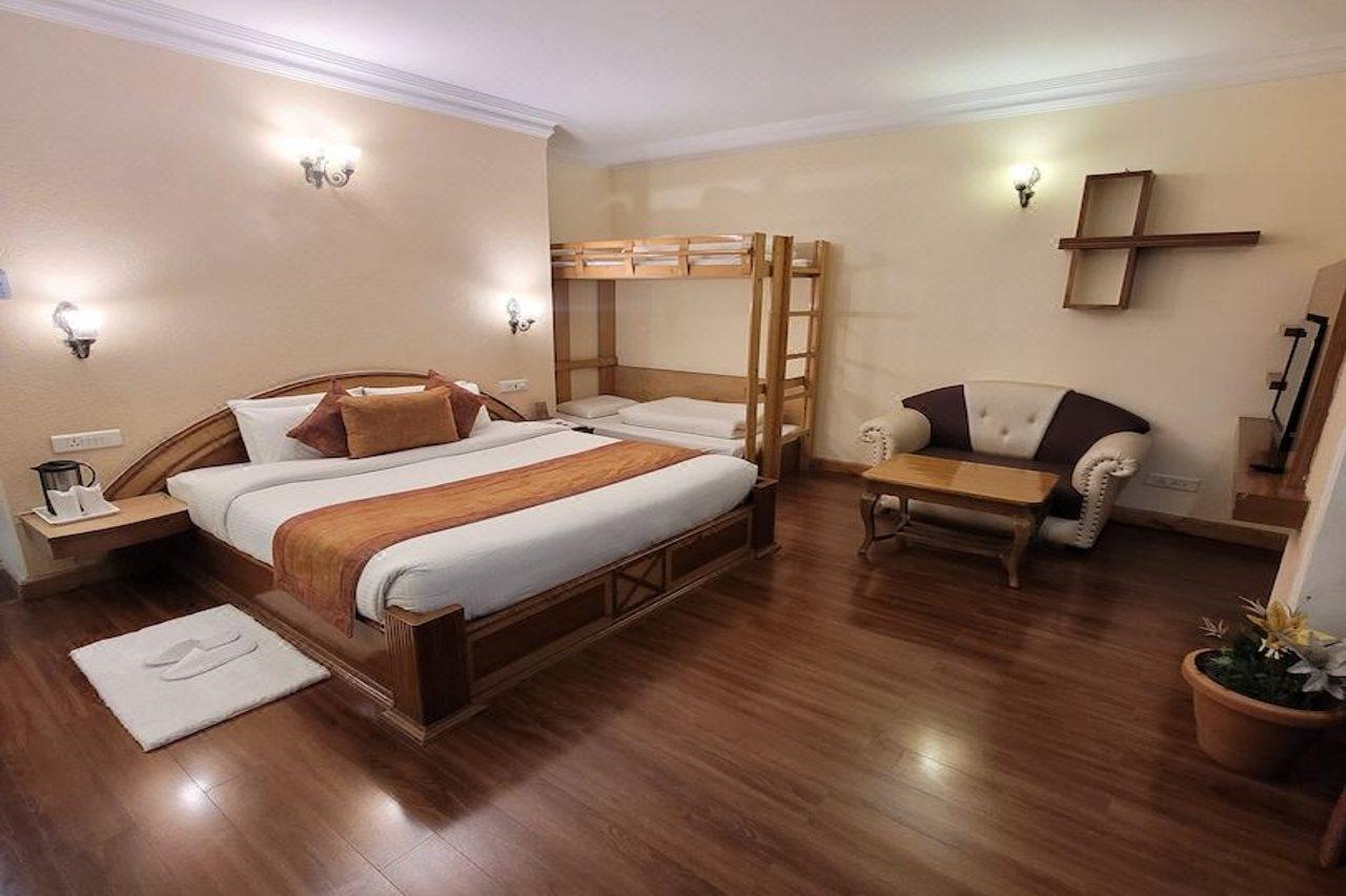 Hotel Landmark Simlá Kültér fotó